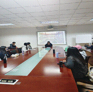 2025-11-26 23:15:44.722000